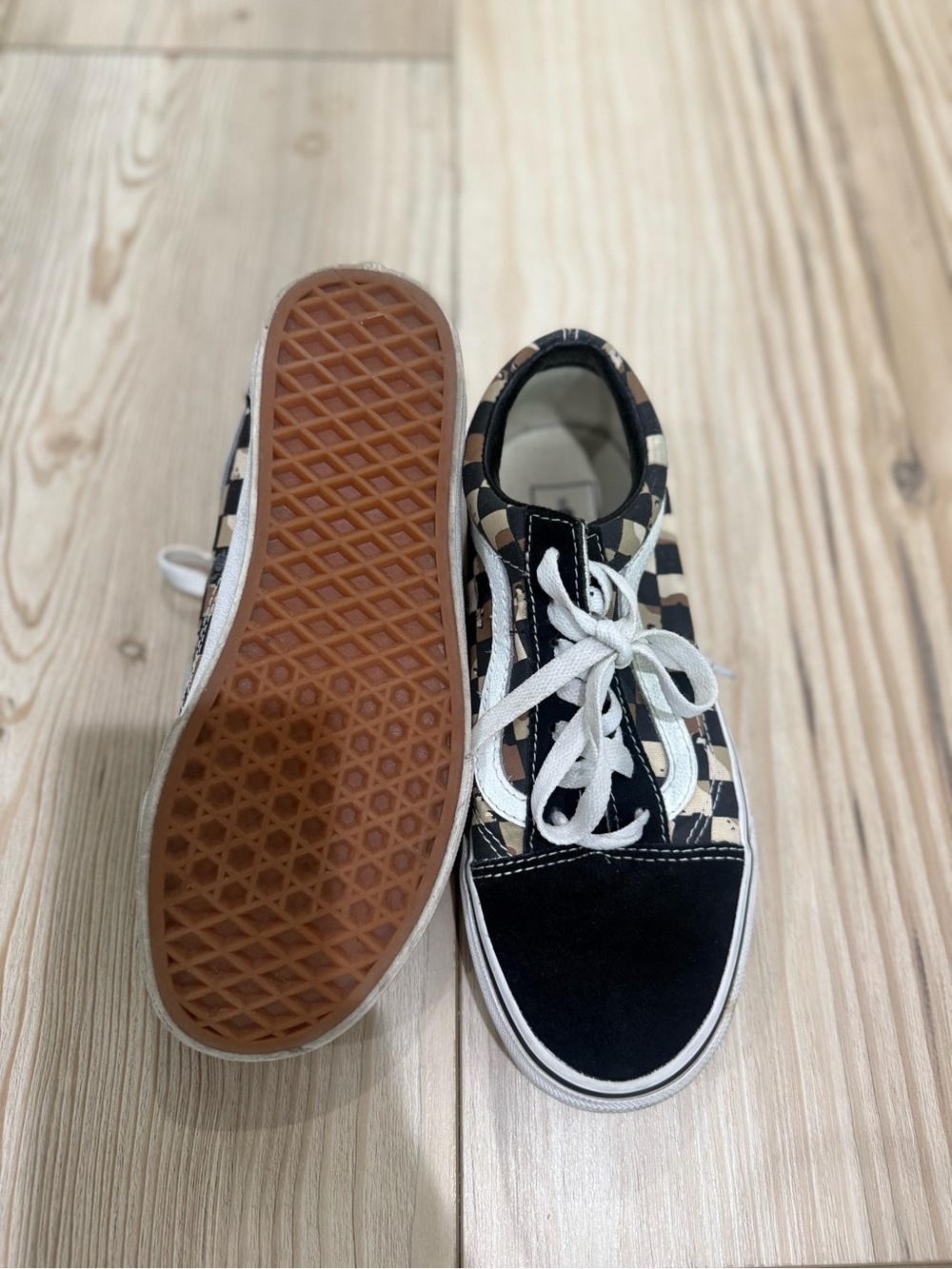 Vans Black & White Checkerboard Old Skool Sneakers - Picture 4 of 5
